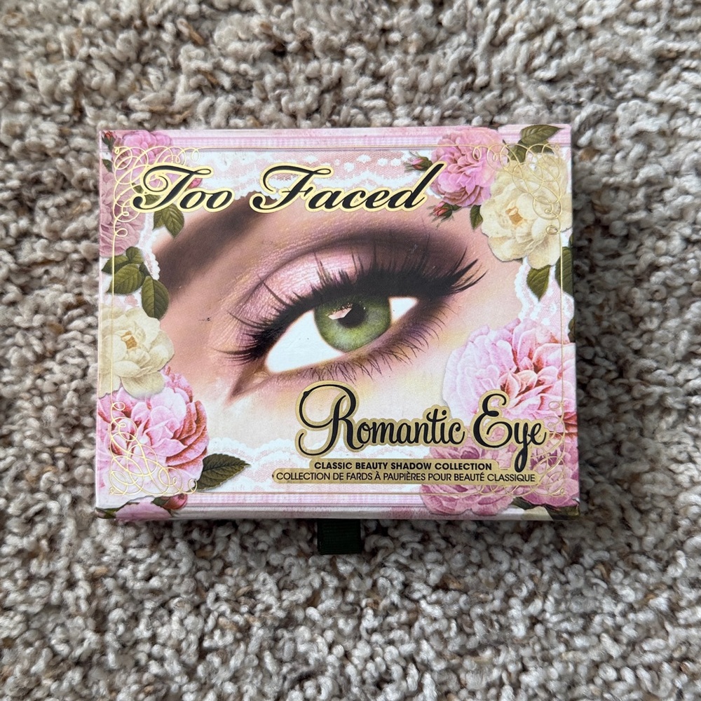Too Faced Romantic Eye Shadow Palette